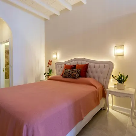 Corfu Boutique *